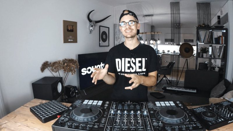 SOUNTEC - Mix Academy The Complete Mixing Course